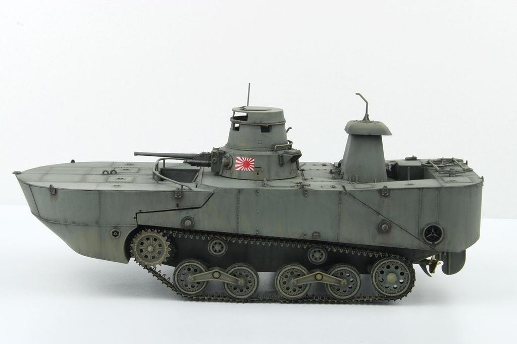 Platz/MONO Dragon 1/35 Tanks of the World 11 WW2 Imperial Japanese Navy Type 2 Special Landing Craft Ka-Mi Floating Form (Late Model Floats) Plastic M