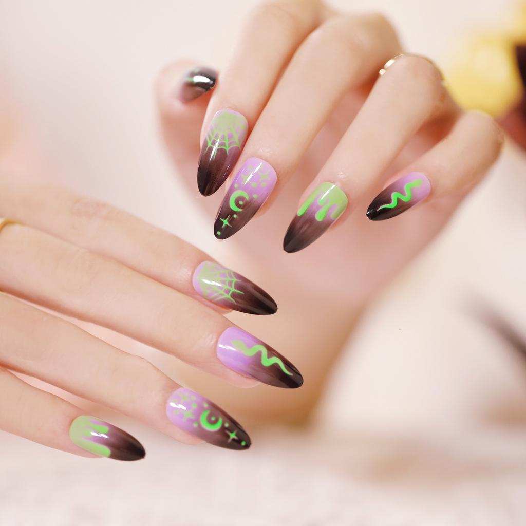 2025 New Halloween Wear Nail 3D Three-dimensional Nail Art False Nails European and American Spider Bat Nail Pieces