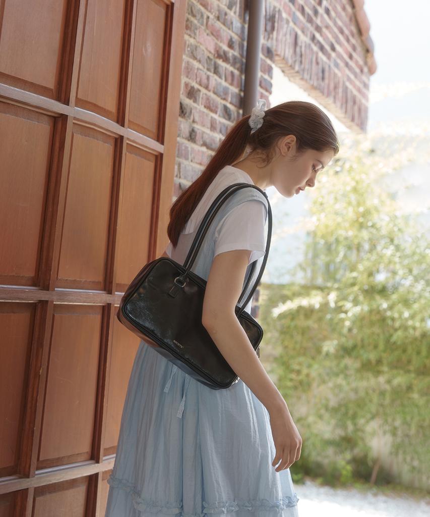 Anoetic Anc Baguette Bag_Black