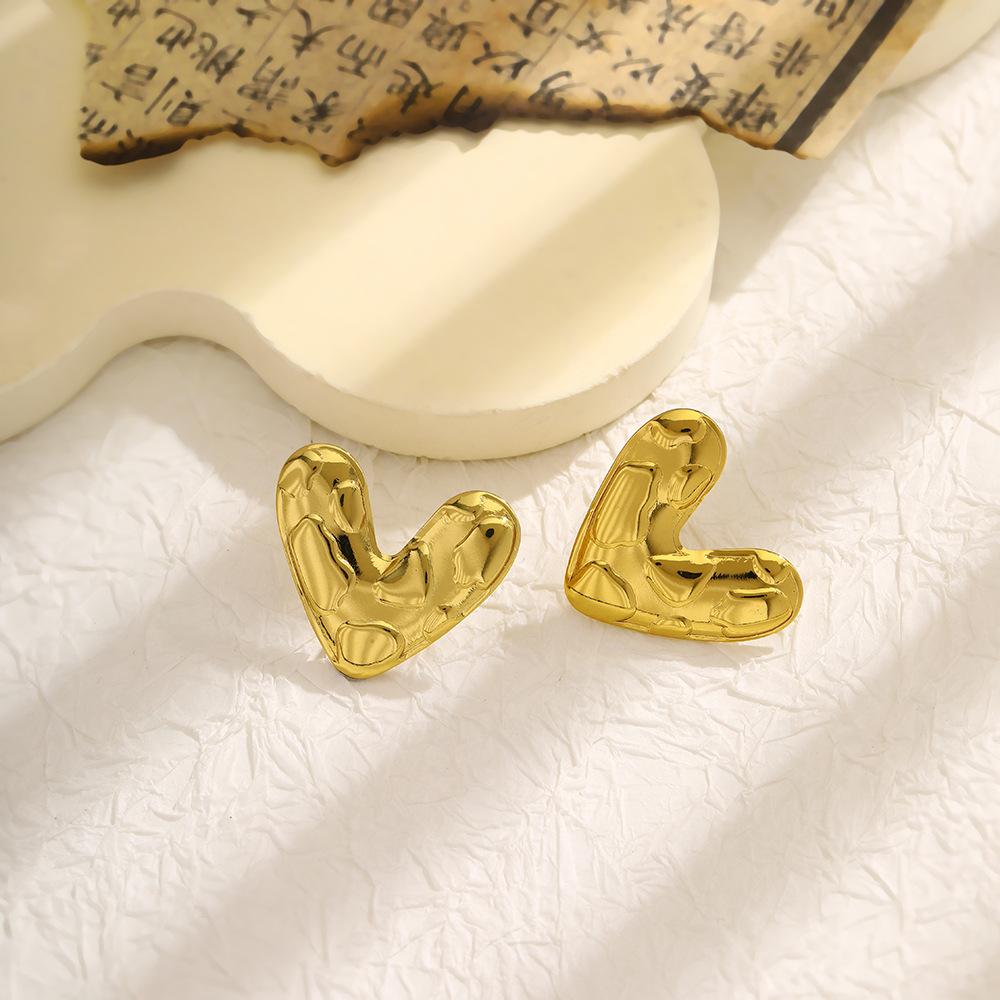 Temperament Retro Vertical Striped Stud Earrings High-Grade Stainless Steel Hollow Love Butterfly Earrings Women'S Niche Earrings