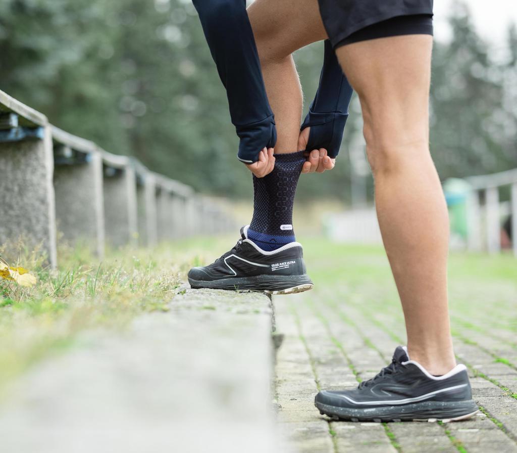 BAUERFEIND Achilles Tendon 8th Ambidextrous Made In General Medical Silicone Pads Provide Comfortable Compression for the Achilles Tendon Support,