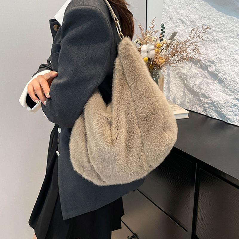 Yogodlns Handbag Faux Plush Bag Temperament Armpit Women's Hobo Bag Large Capacity Shoulder Bag Winter New Design Handbags