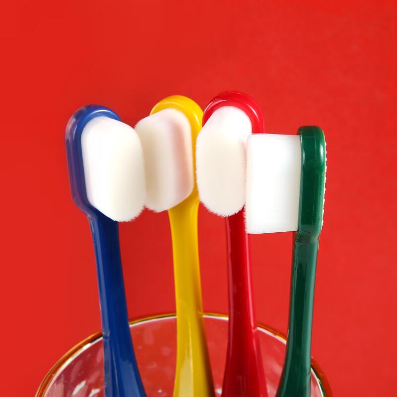 RAOYI Ultra-Soft Sensitive Gum Travel Toothbrush 8-Pack