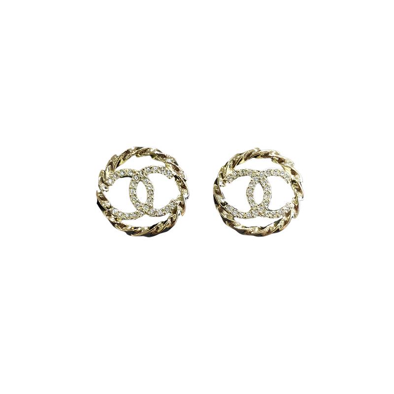 

CHANEL [23B new product] round hollow twisted rhinestone double c earrings for women золотий