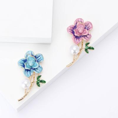 Fashion Alloy Enamel Flower Brooch Versatile Temperament Women'S Suit Cardigan Corsage Ornament Pin