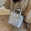 Niche Diamond Handbag Women's 2025 New Simple Trendy Fashion Bucket Bag Casual Versatile Commuter Messenger Bag