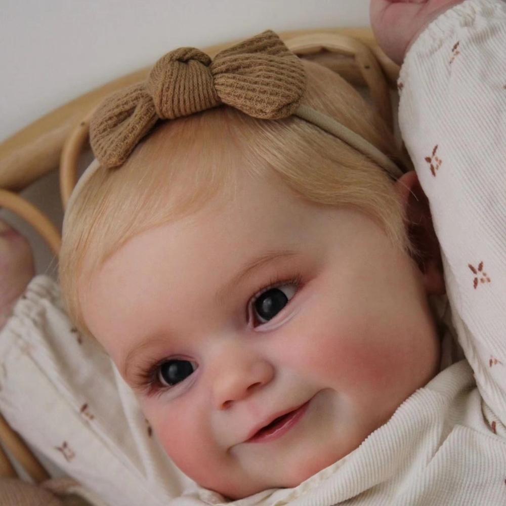 Lovely 50cm Full Silicone Body Reborn Doll Maddie Chubby Adorkable Baby Girl Doll Real Like Rooted Gold Hair Newborn Dolls for Kids Birthday Xmas Gift