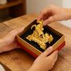 Pferdestatue Metall Dekorativ Goldene Schreibtischfigur Chinesisches Neujahr Pferdefigur Für Autos Geschäft Büros Cafés