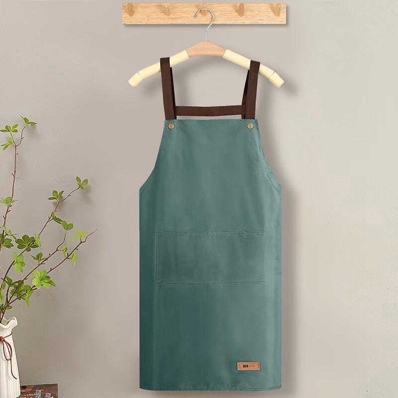 SDF Waterproof Princess Apron with Hand-Wipe Feature