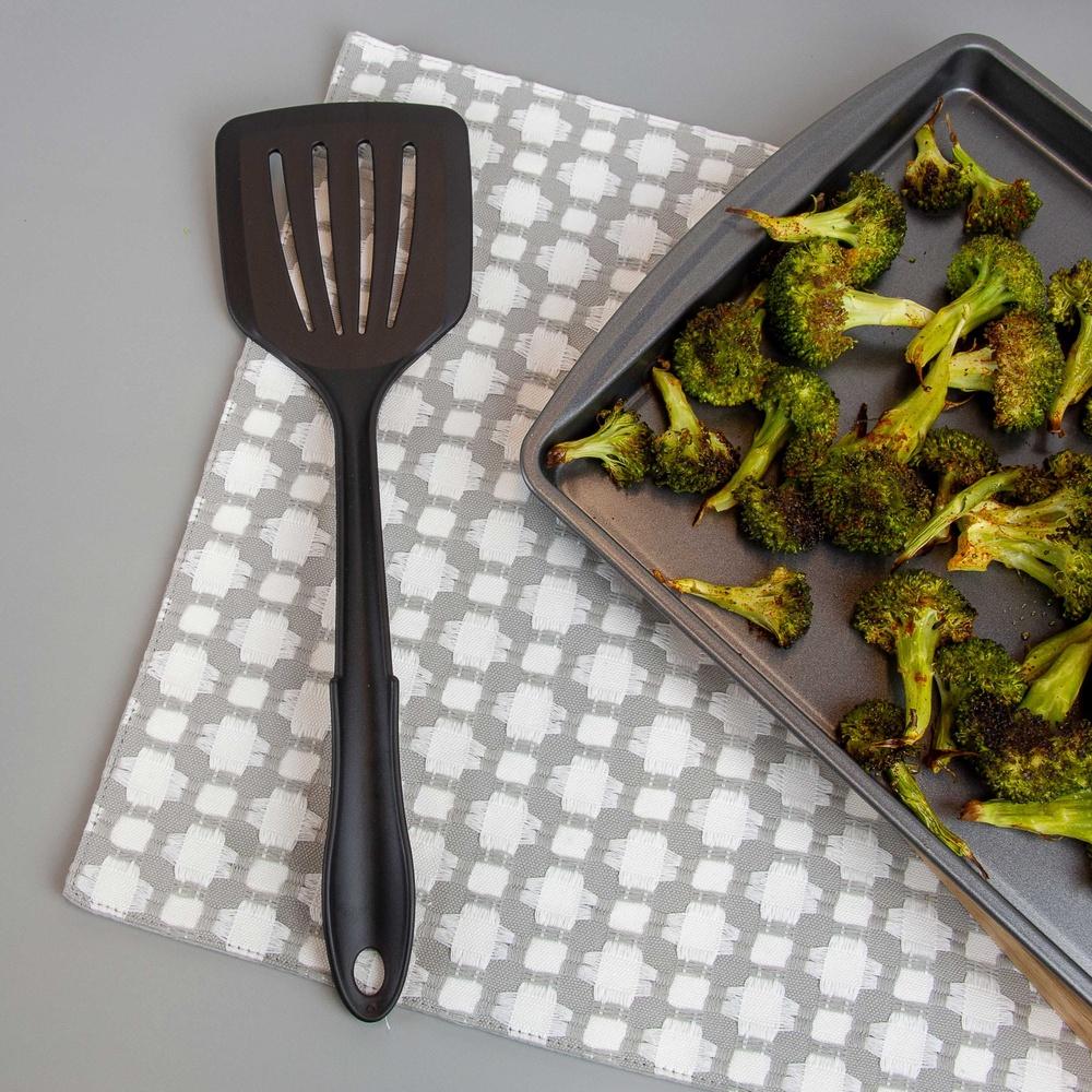 

8-Piece Nylon Kitchen Utensil Set with Connector Ring Heat Resistant Dishwasher Safe Cooking Tools Set Black Plastic Kitchenware United States