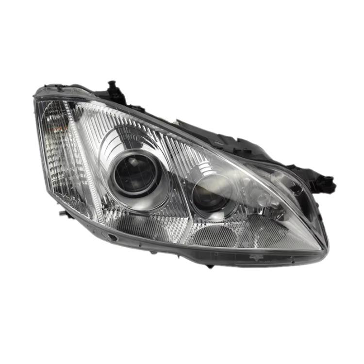Car Headlight for Mercedes-Benz W221 Models: 2218206761, 2218206861