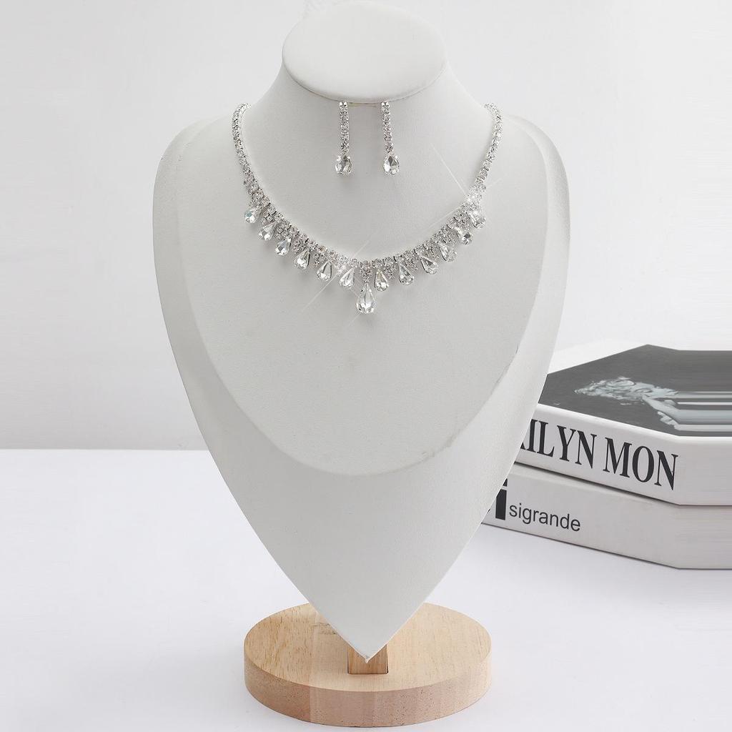 Ensemble de Bijoux Élégant à Pampilles de Strass: Collier et Boucles d'Oreilles de Mariée pour Banquets Européens et Américains