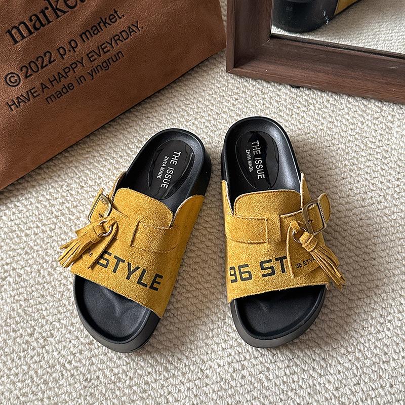 Internet celebrities with the same 2025 spring and summer trend explosion half drag versatile one pedal tassel casual lazy fish mouth slippers