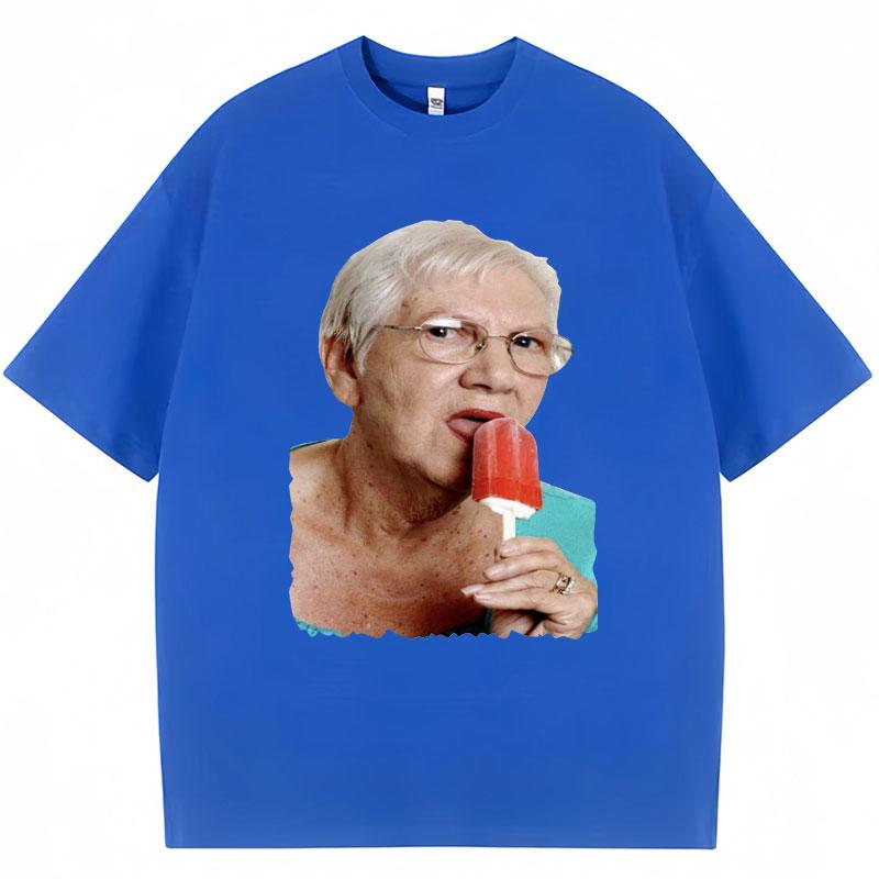 Funny Grandma Licking Red Popsicle Meme T Shirt Cute Granny Ice Cream Humor T Shirts Casual Cotton Oversized Unisex Women Tshirts