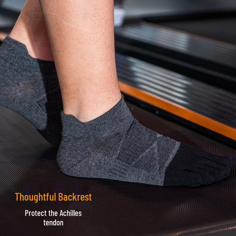 Chaussettes d'été de sport à cinq doigts en coton pour hommes et femmes - Courtes, fines, parfaites pour la course à pied, le fitness, le football et le basketball.