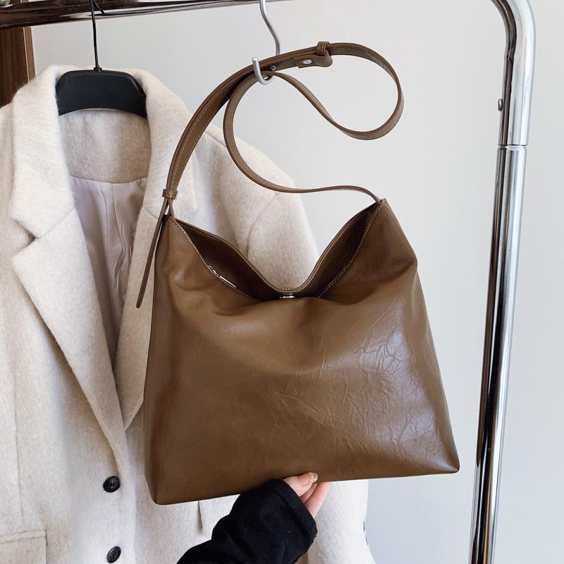 Stylish Large-capacity Women's Bags, Soft Leather Commuter Tote Bags