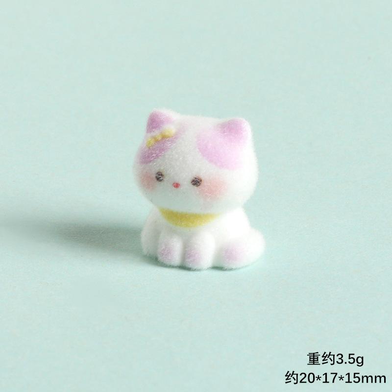 Flocked Cat Decor Fluffy Resin Animal Figures Cute Mini Desk Ornament Car Dashboard Accessory DIY Craft Supplies
