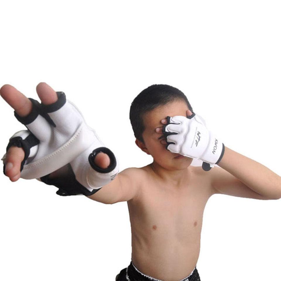 New Leather Half Finger Kids Children Karate Boxing Gloves Mitts Sanda Karate Sandbag Taekwondo Protector Gloves MMA Muay Thai
