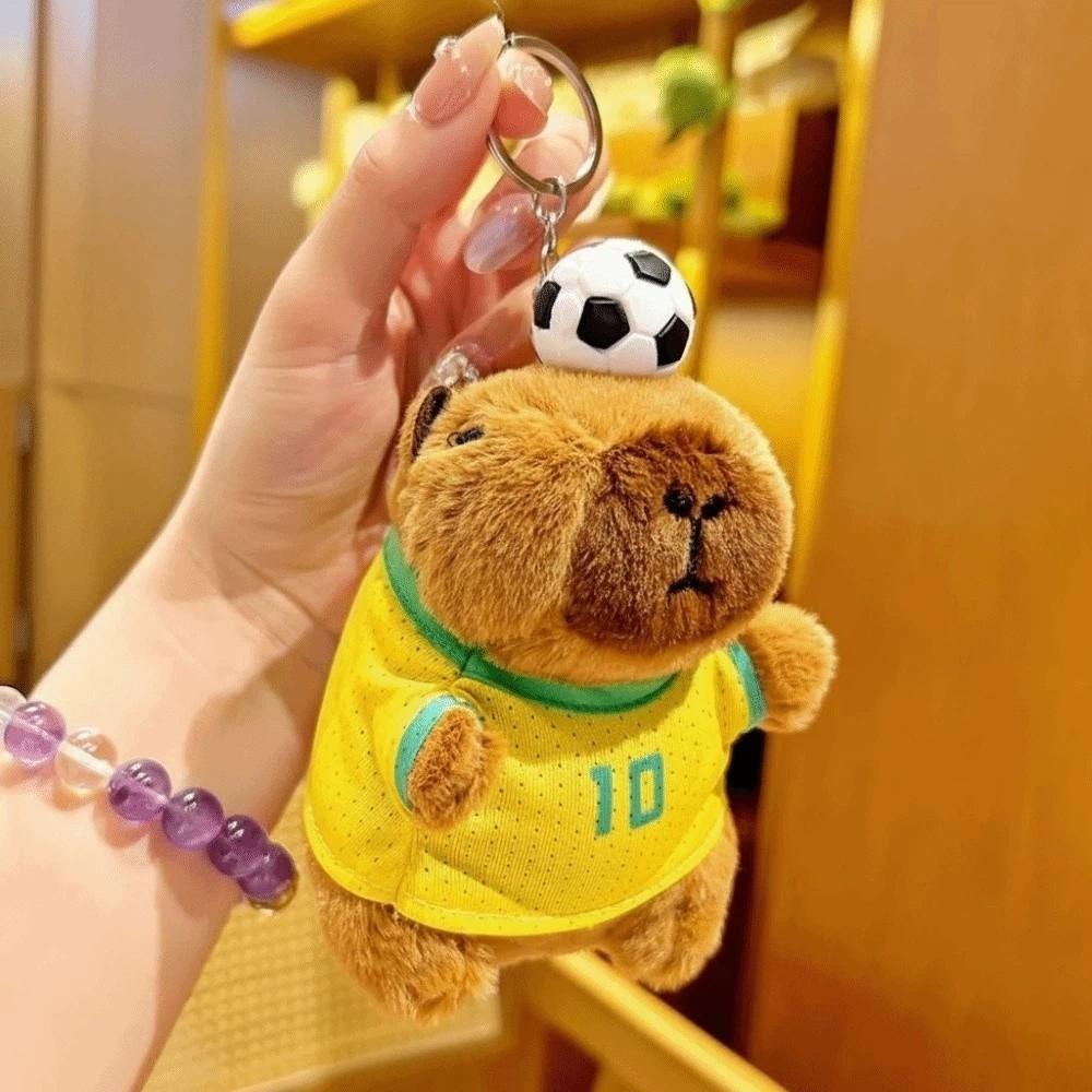 

Soft Plush Sport Animal Pendant Funny Football Capybara Key Chain Backpack Flutter Dolls Couple Football Style