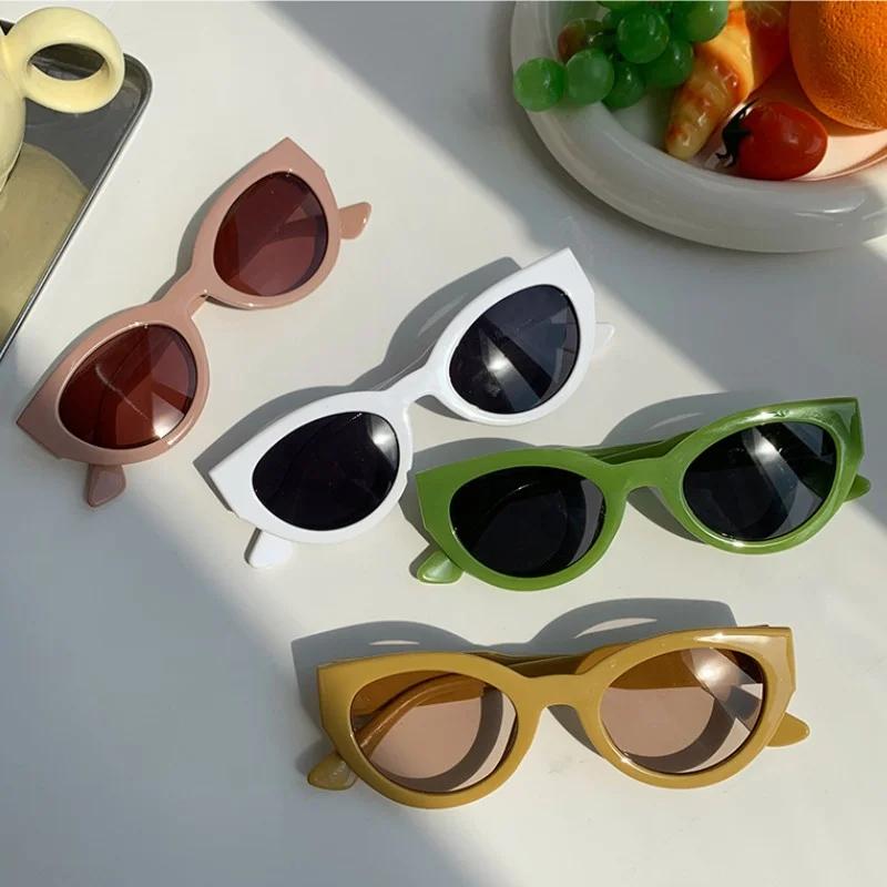 Retro Style Korean Women's Sun Sunglasses Fashion Style Makaron Unisex Design Oval Eyeglasses Cat Eye Sun Glasses Eye Protection Eyewear Oculo De Sol