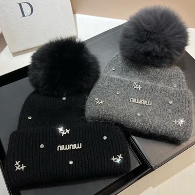 Light Luxury Rhinestone Min Small Fragrant Style Design Big Hairball Knitted Hat Winter Sweet Plush Warm Rabbit Fur Wool Hat