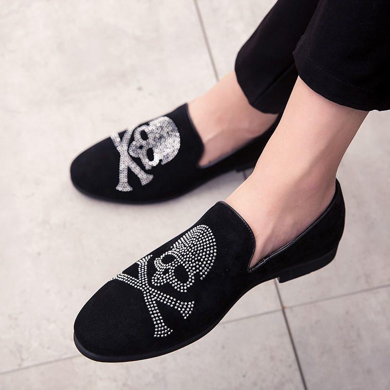 Trendy Shoes for Men  British Breathable Men Casual Shoes, Korean Version Trendy Youth, Bean Shoes  Pointed Leather Shoes