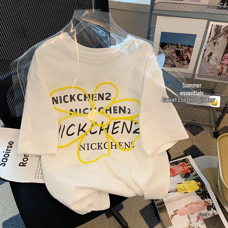 

Женская летняя хлопковая белая футболка с воротником и буквенным принтом 2023 года M белый