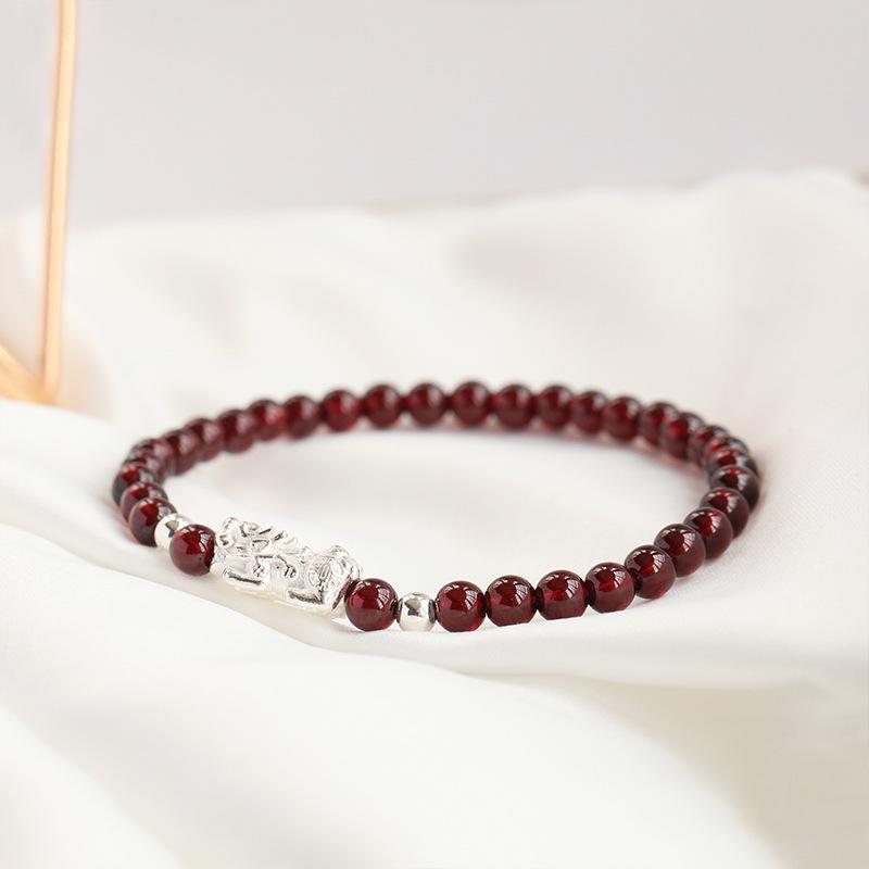 Natural Wine Red Garnet Silver Pixiu Beaded Bracelet for Women