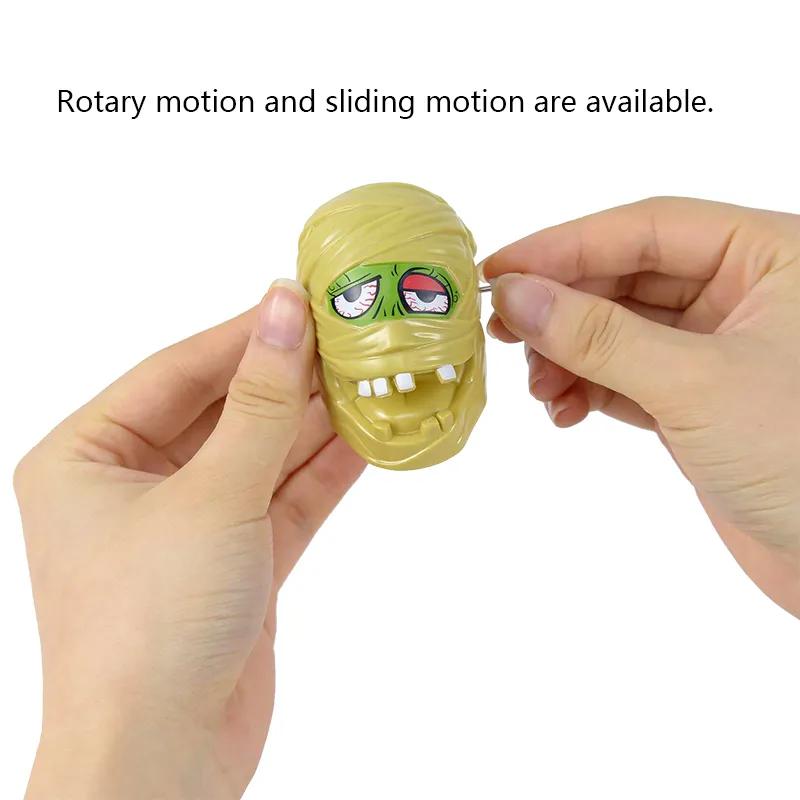 1pc Halloween Running Skull Pumpkin Mummy Broken Hand Wind Up Toys Interesting Children's Toys Halloween Party Gifts For Kids