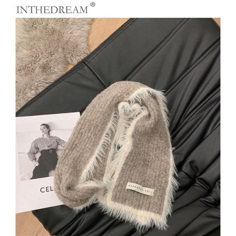 New Knitted Fur Edged Starlight White Wool Scarf for Women In Winter Warm and Versatile Small Scarf Campus Fresh