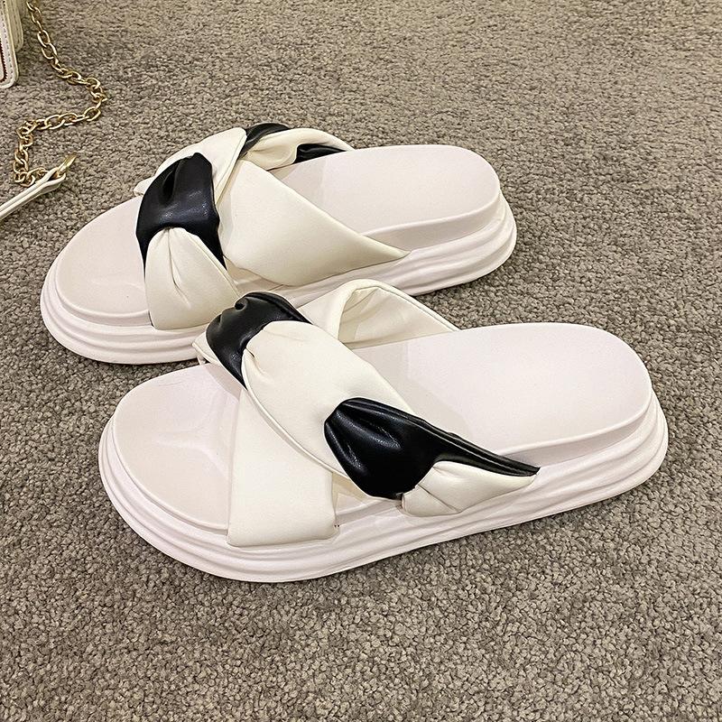 Internet celebrity checkerboard cross with one-word drag women's outer wear trend summer fashion versatile thick bottom non-slip cool slippers women