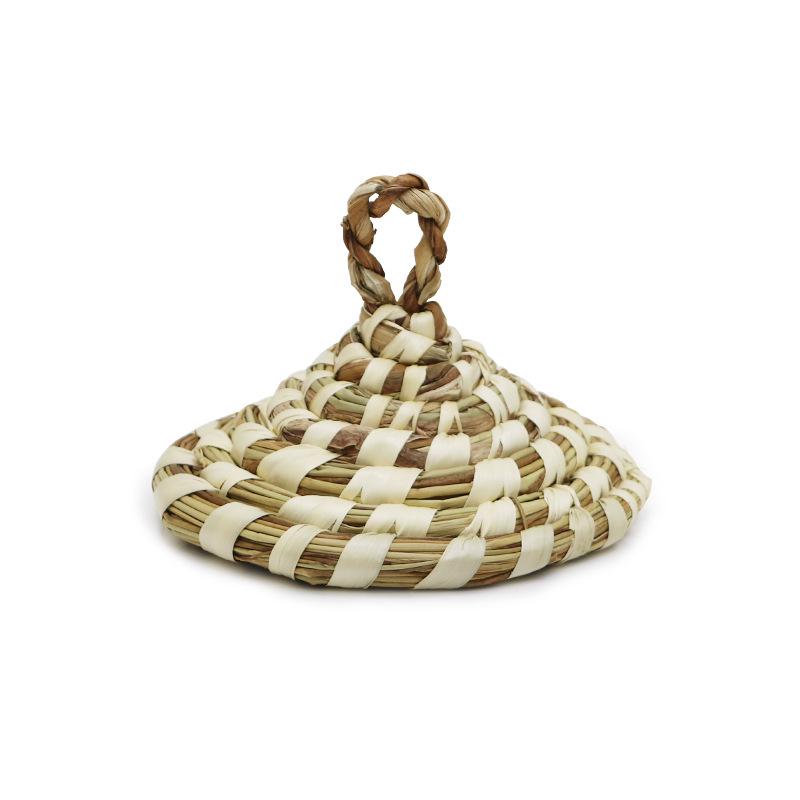 

NIO NOMI ES8EC6 Четыре сезона Ручная работа Соломенная коническая шляпа – Модный летний автомобильный аксессуар и украшение.