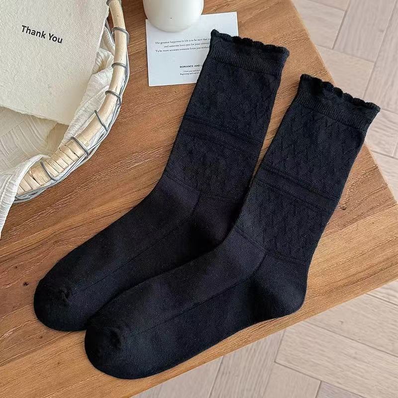 Spring and Summer Lightweight College Style Gathered Socks with Lace Edges - Versatile and Retro Striped Mid-Calf Women's Socks