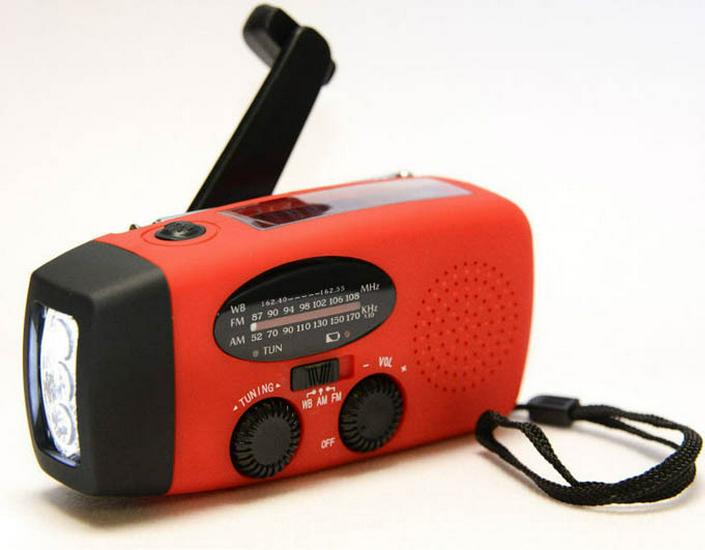 Hand-Crank Solar Emergency Radio with Light Function