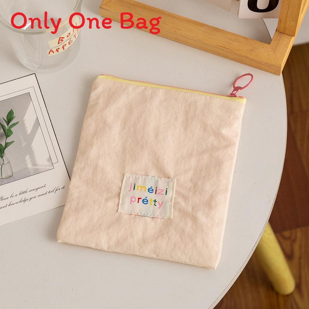 Portable Cosmetic Organizer With Breathable Polyester For Women And Men