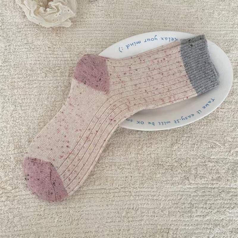 Korean Color-Blocking Thickened Point Yarn Wool Socks For Women Warm Boneless Pile Socks Versatile Mid-Tube Socks