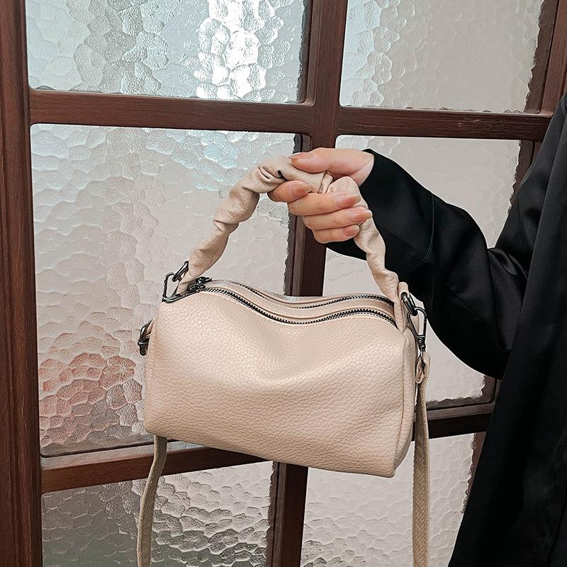 Small-scale Design Simple Crossbody Round Tube Bag Pillow Bag High-end Single Shoulder Bag