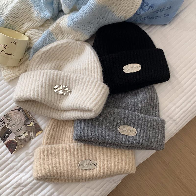 Big Head Circumference Thick Wool Hat Women's Autumn and Winter Loose Warm Cold Hat Ear Protection Show Face Small Beige Knitted Hat