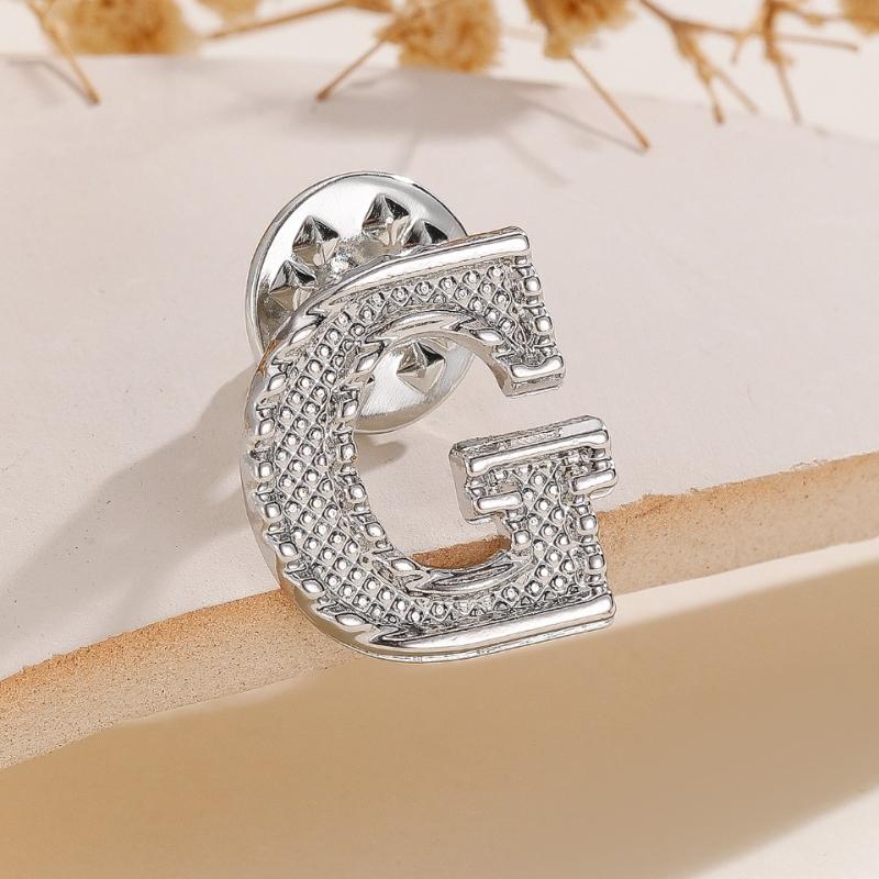 2Pcs Initial A To Z 26 Letters Pin Silver Color Fashion Metal Alphabet Women Men Suit Collar Lapel Brooch Pin Accessories