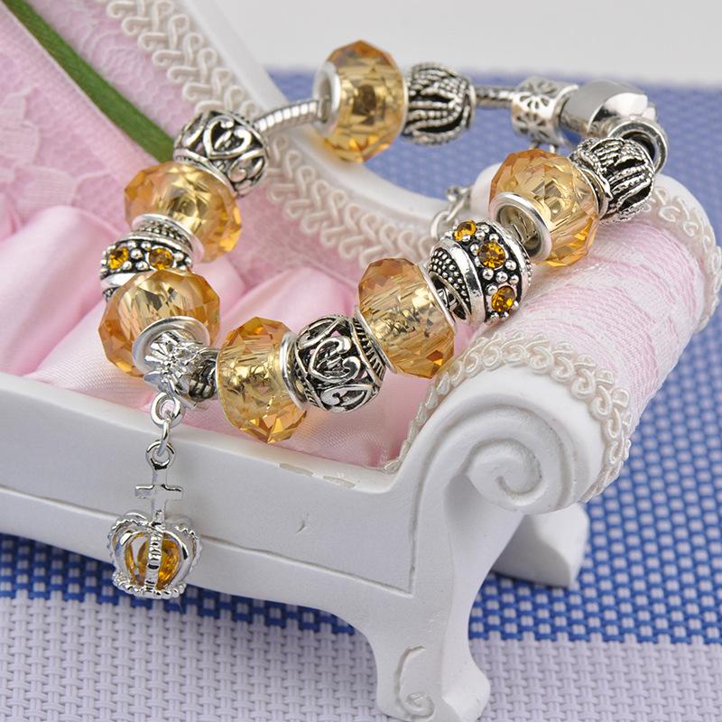 Brățară Trendy cu Mărgele de Cristal Pan cu Pandantiv Coroană de Flori