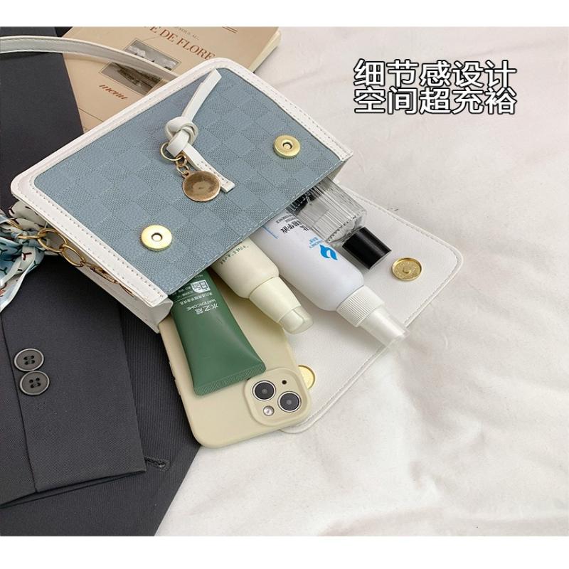 1Pc Popular Foreign Style Cream Small Square Bag New Fashion Niche Design Silk Scarf Shoulder Bag Fresh and Sweet Oblique Span Bag Women