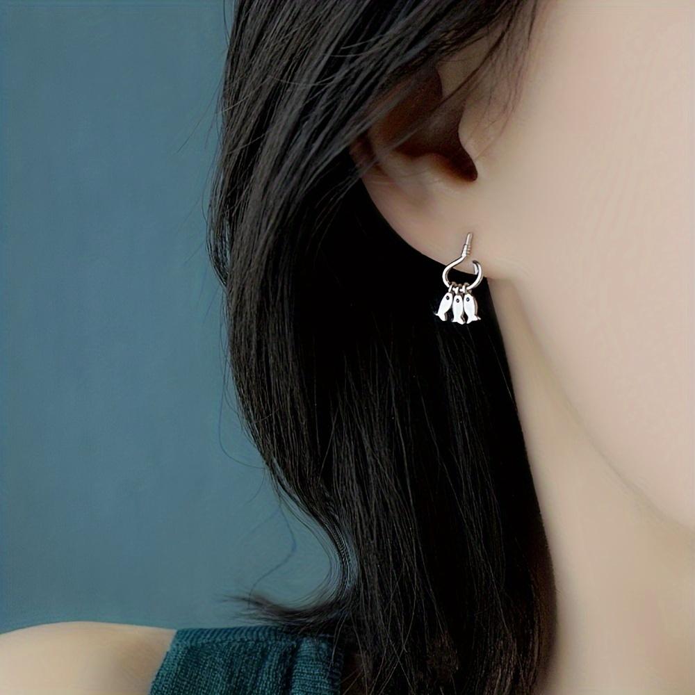 1 Pair of Unique Fish Hooks, 3 Small Fish Short Tassel Earrings, Simple and Cute Earrings for Girls