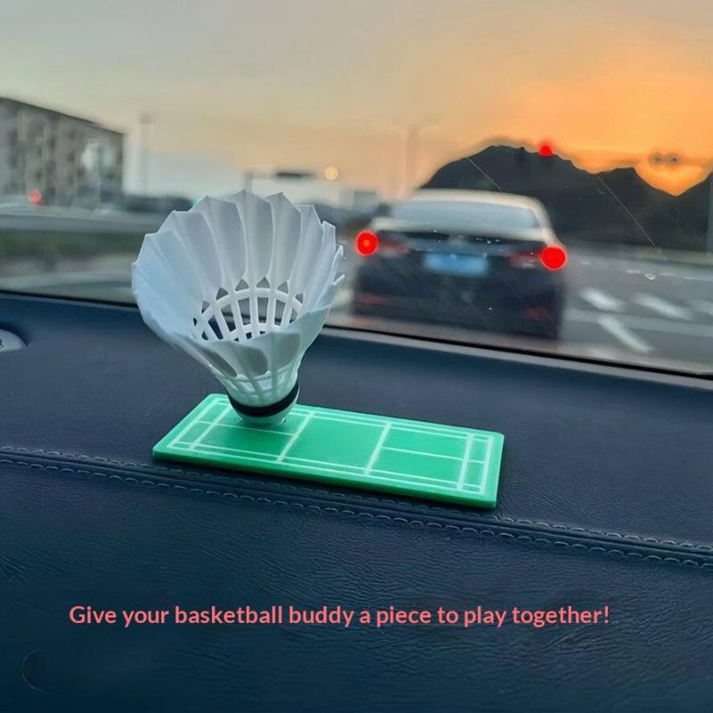 Kreatives lustiges rotierendes Badminton-Auto-Ornament Schüttelndes Federball-Armaturenbrett-Dekor Für Auto-Dekoration Und Badminton-Enthusiasten