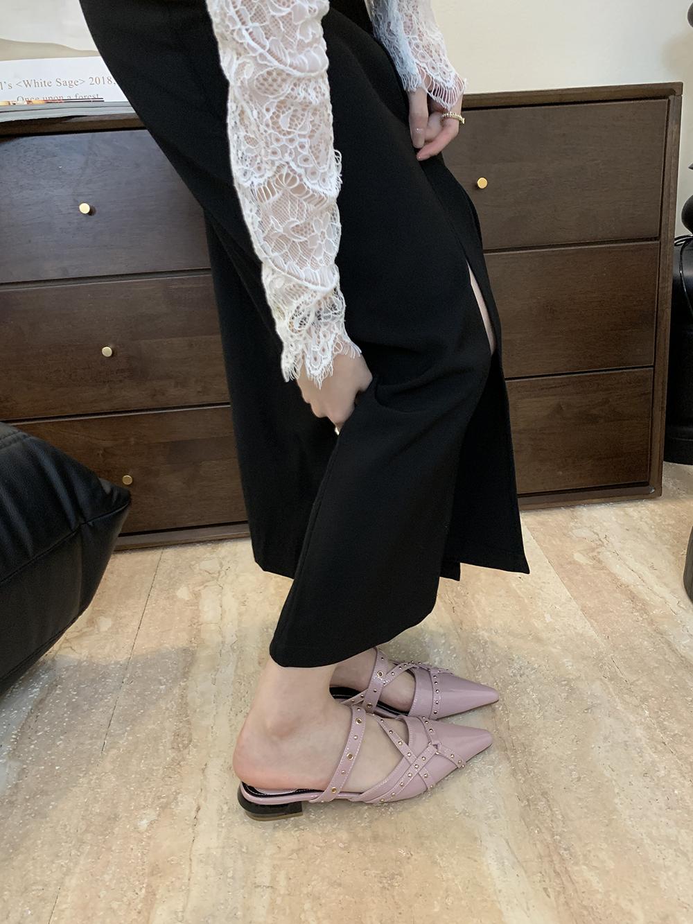 Модные женские туфли-шлепанцы с острым носком — фото 7