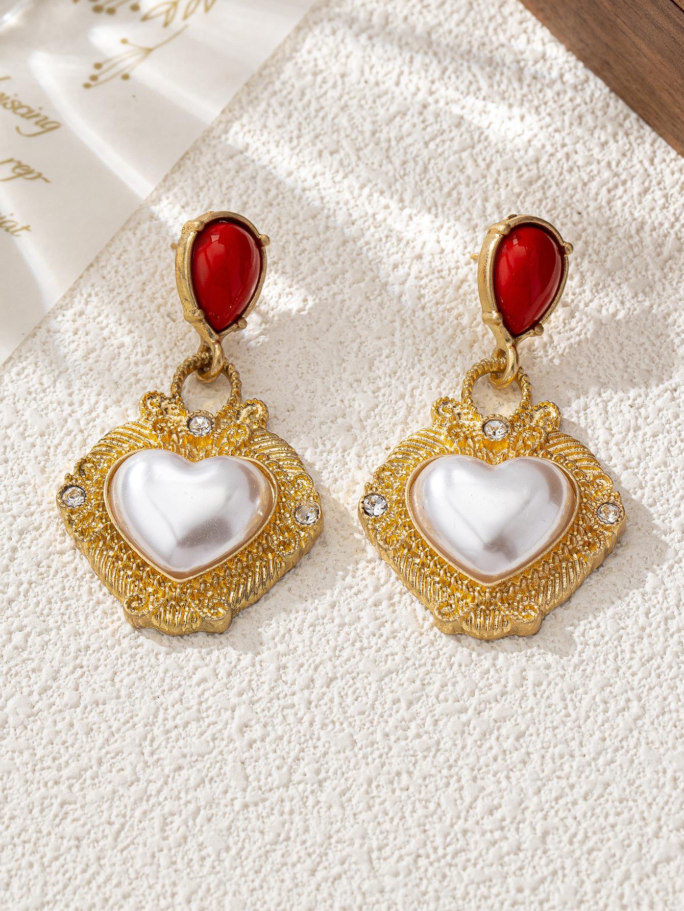 Temperament handmade inlaid red water drop love pendant earrings light luxury trend ears