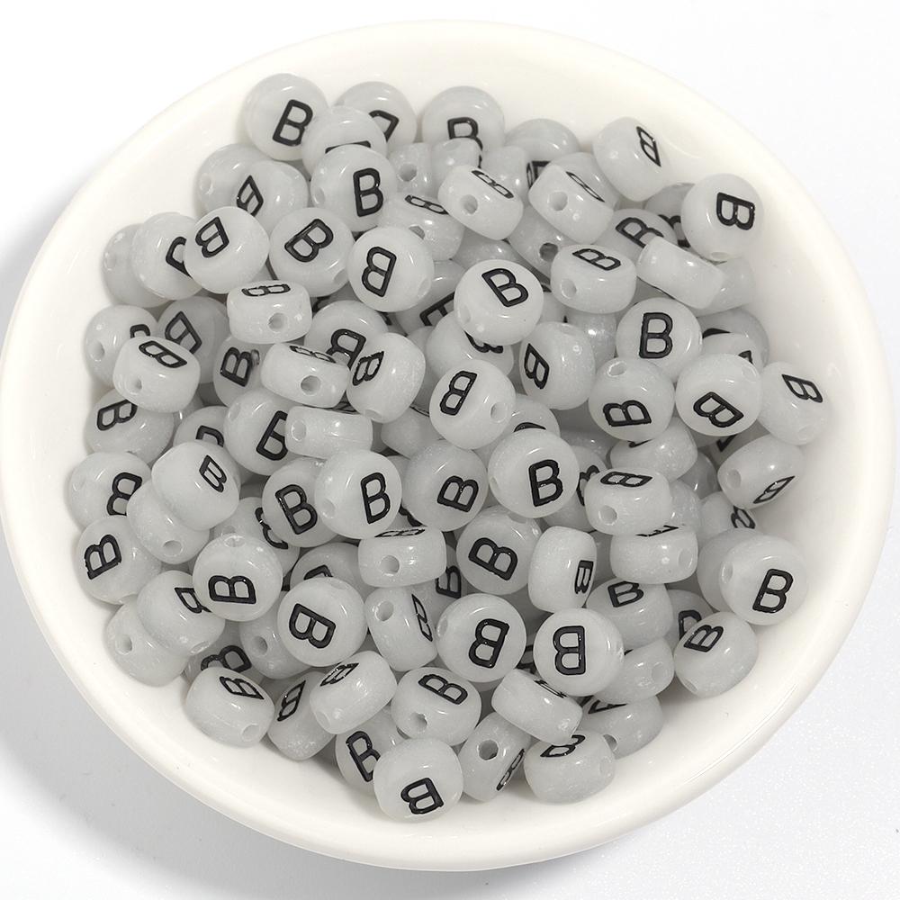 100pcs 7mm Acrylic Luminous Beads Flat Round Alphabet Loose Spacer Beads For Jewelry Making DIY Bracelets Necklace Accessories