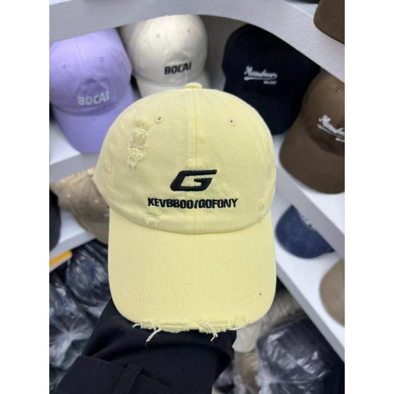 Top Goods! High-Quality Embroidered Ripped Baseball Caps, The Same Fashionable And Versatile Sunshade Cap For Men And Women, Showing A Small Tide