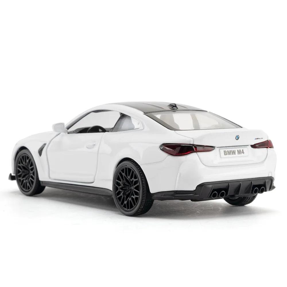 MaKeda1:36 BMW M4 CSL alloy car model ornaments, children's toy gifts