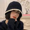 Women's Dumble Point Fleece Bucket Hat