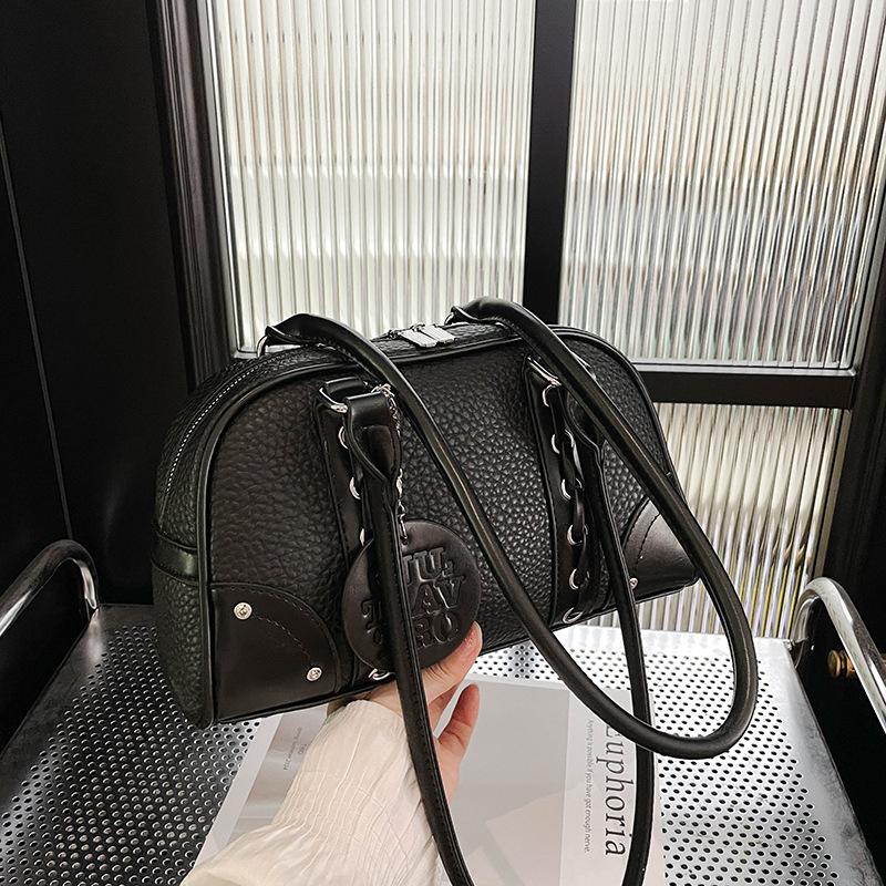 Large-capacity bag women's spring and summer versatile 2025 new niche single shoulder underarm bag casual pillow bag